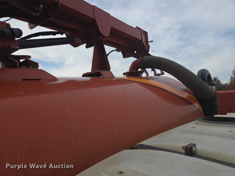 image for item YA1008 2018 Ditch Witch HX75 vacuum excavator