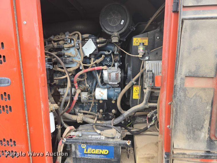 image for item YA1008 2018 Ditch Witch HX75 vacuum excavator