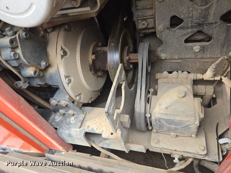 image for item YA1008 2018 Ditch Witch HX75 vacuum excavator