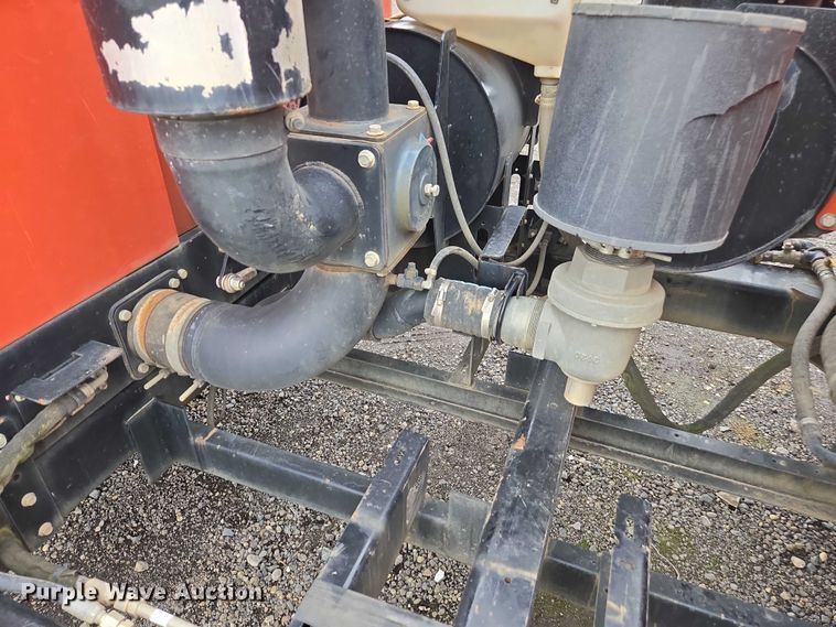 image for item YA1009 2019 Ditch Witch HX75 vacuum excavator