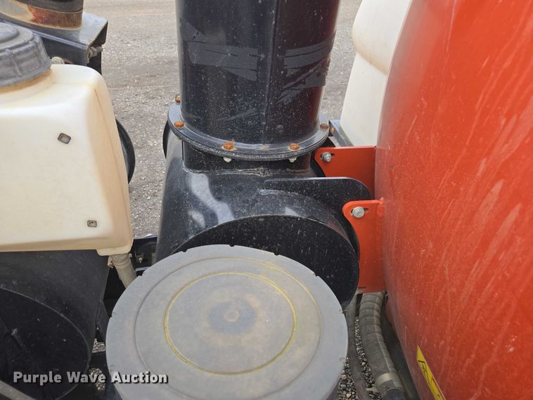 image for item YA1009 2019 Ditch Witch HX75 vacuum excavator