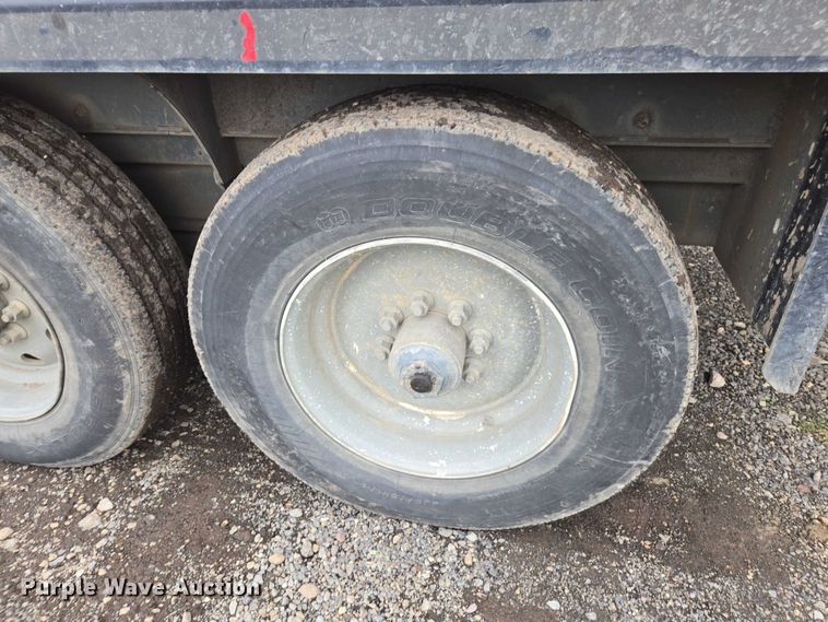 image for item YA1009 2019 Ditch Witch HX75 vacuum excavator