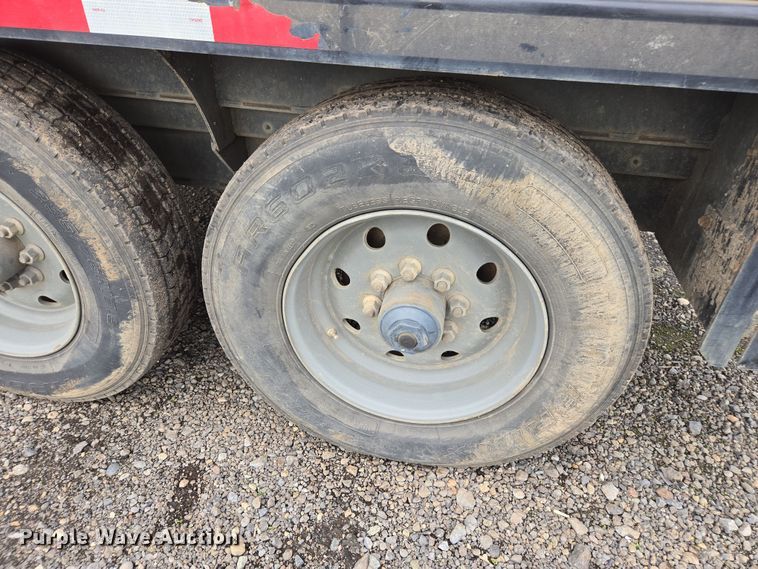 image for item YA1009 2019 Ditch Witch HX75 vacuum excavator