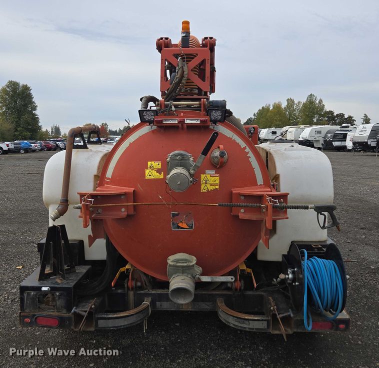 image for item YA1010 2019 Ditch Witch HX50 vacuum excavator