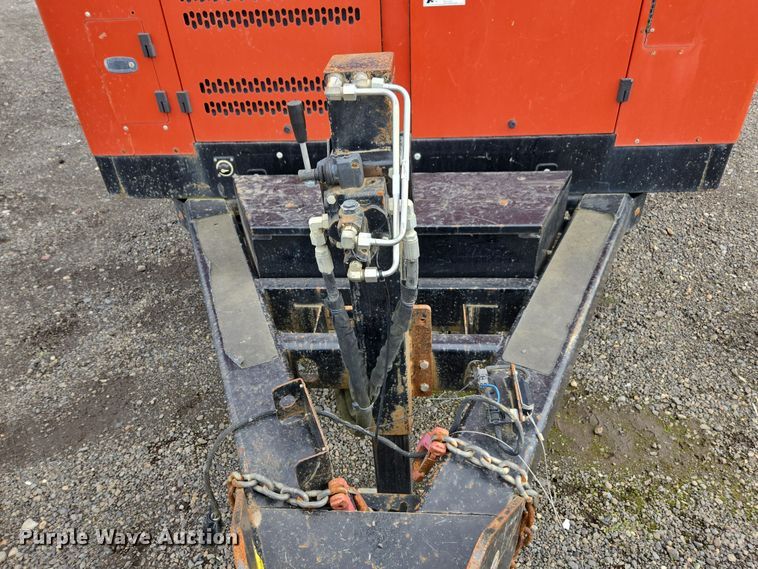 image for item YA1010 2019 Ditch Witch HX50 vacuum excavator