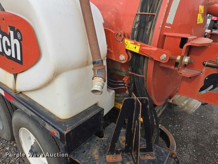 image for item YA1010 2019 Ditch Witch HX50 vacuum excavator