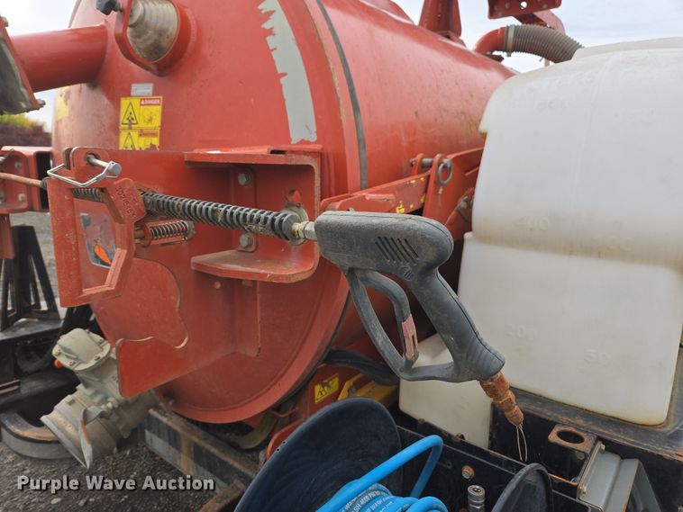 image for item YA1010 2019 Ditch Witch HX50 vacuum excavator