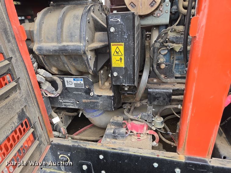 image for item YA1010 2019 Ditch Witch HX50 vacuum excavator