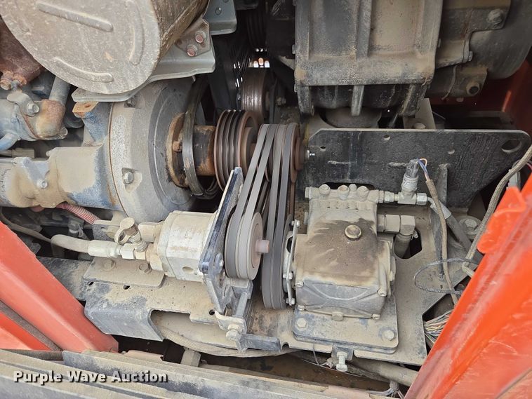 image for item YA1010 2019 Ditch Witch HX50 vacuum excavator