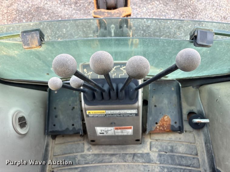 image for item YA1011 2012 Case 580 Super N backhoe