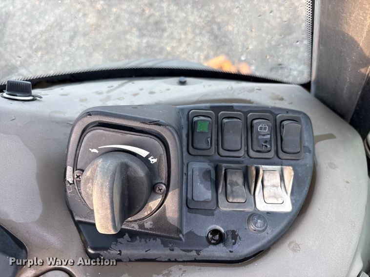 image for item YA1011 2012 Case 580 Super N backhoe