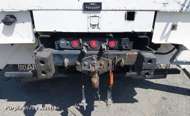 image for item YA1225 2014 Freightliner Business Class M2 digger derrick truck