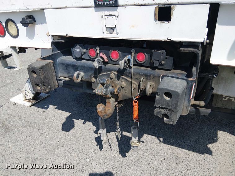 image for item YA1225 2014 Freightliner Business Class M2 digger derrick truck