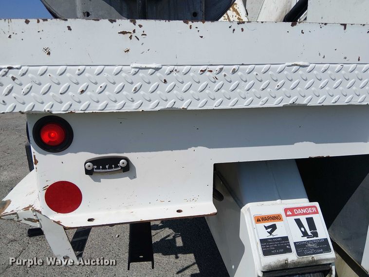 image for item YA1225 2014 Freightliner Business Class M2 digger derrick truck