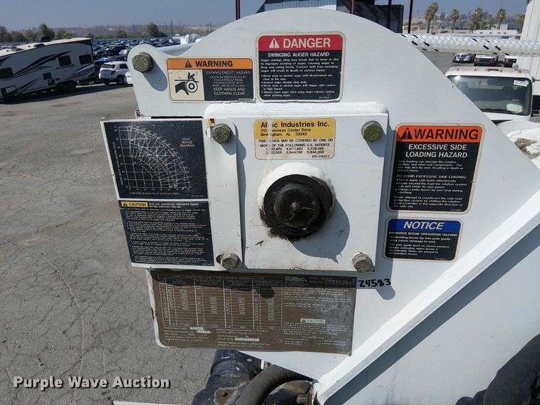 image for item YA1225 2014 Freightliner Business Class M2 digger derrick truck