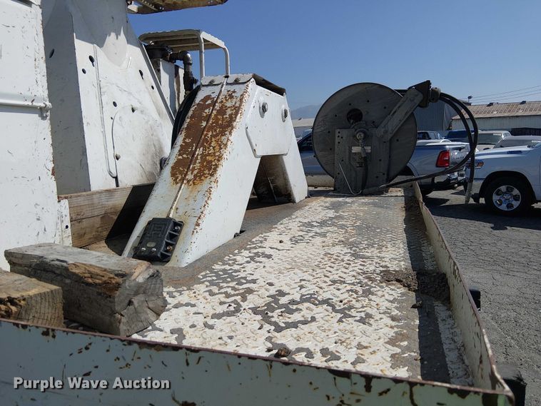 image for item YA1225 2014 Freightliner Business Class M2 digger derrick truck