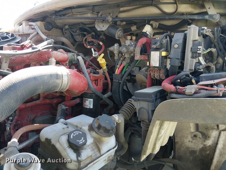 image for item YA1225 2014 Freightliner Business Class M2 digger derrick truck