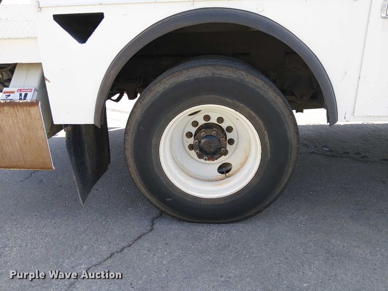 image for item YA1225 2014 Freightliner Business Class M2 digger derrick truck