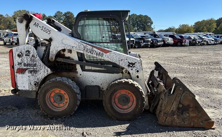 MINI CARGADOR SOBRE RUEDAS 2020 BOBCAT S770