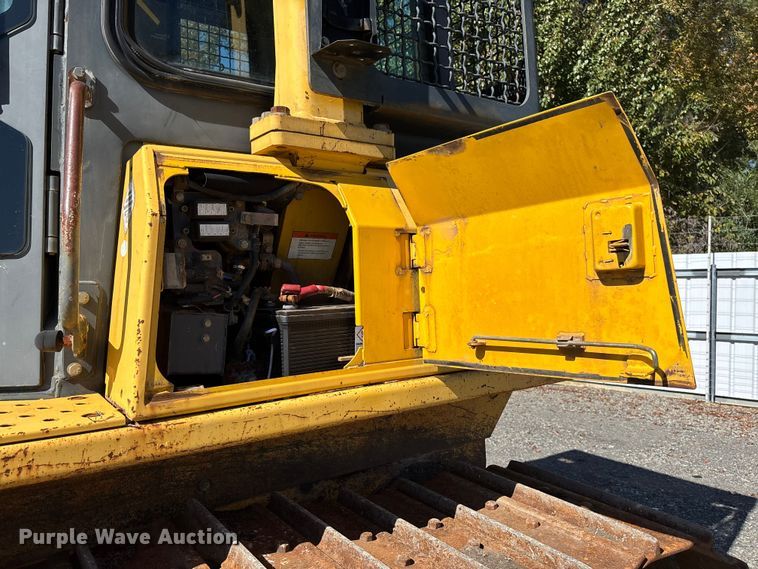 image for item YA1284 2006 Komatsu D65EX-15E0 dozer
