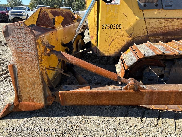 image for item YA1284 2006 Komatsu D65EX-15E0 dozer