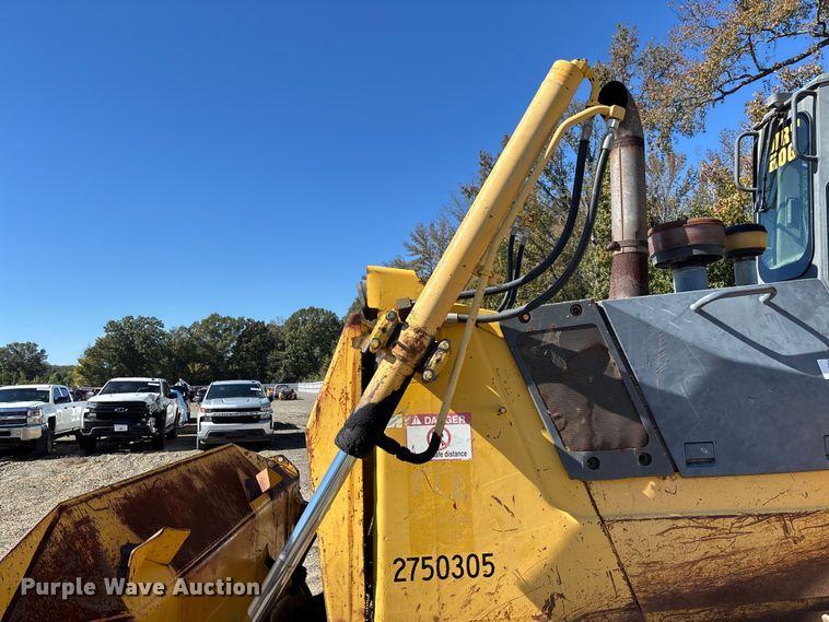 image for item YA1284 2006 Komatsu D65EX-15E0 dozer