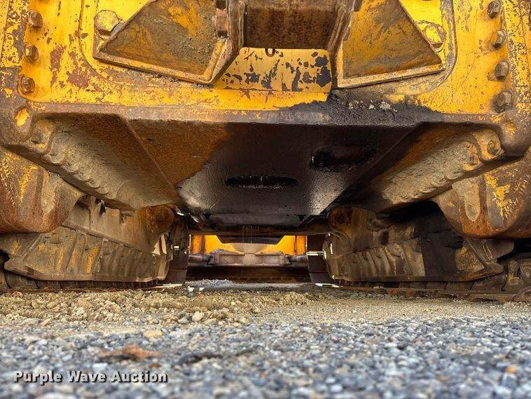 image for item YA1284 2006 Komatsu D65EX-15E0 dozer