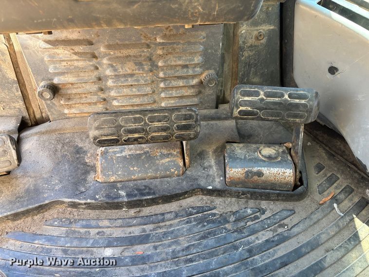 image for item YA1284 2006 Komatsu D65EX-15E0 dozer