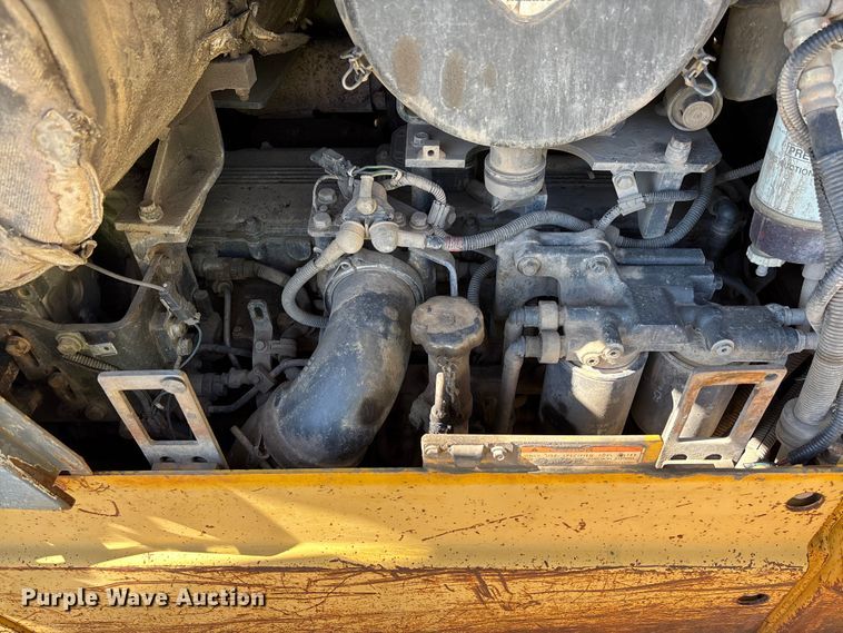 image for item YA1284 2006 Komatsu D65EX-15E0 dozer