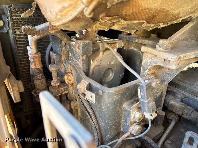 image for item YA1284 2006 Komatsu D65EX-15E0 dozer