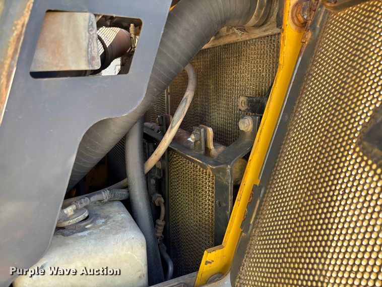 image for item YA1284 2006 Komatsu D65EX-15E0 dozer