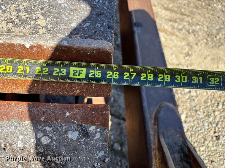 image for item YA1284 2006 Komatsu D65EX-15E0 dozer