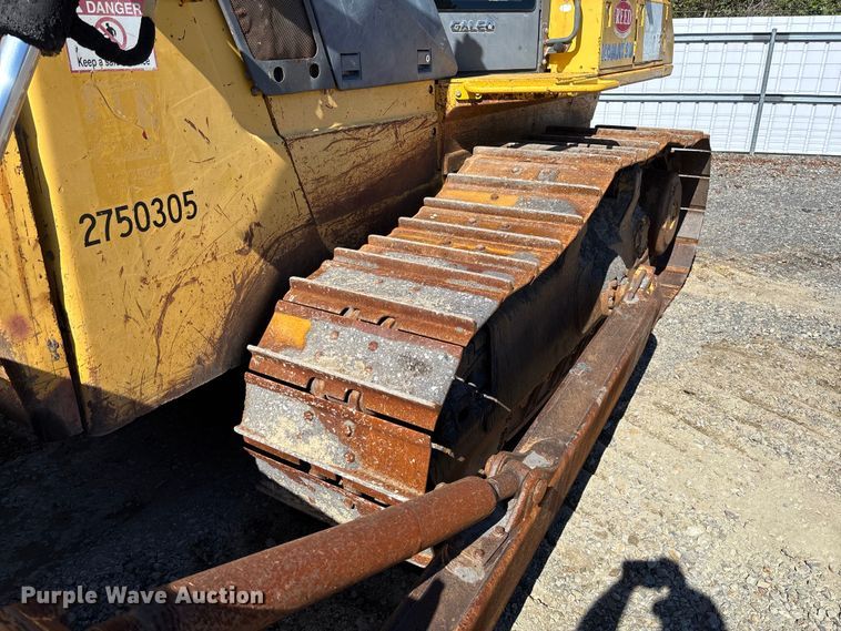 image for item YA1284 2006 Komatsu D65EX-15E0 dozer