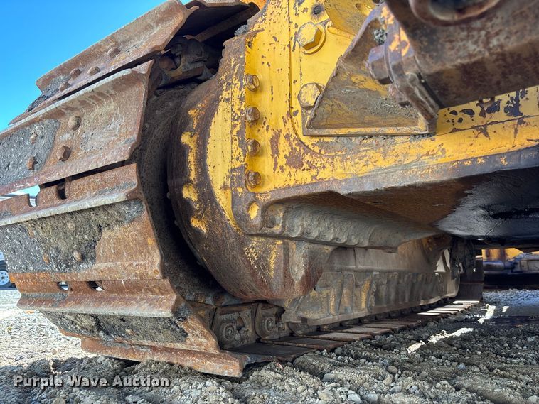 image for item YA1284 2006 Komatsu D65EX-15E0 dozer