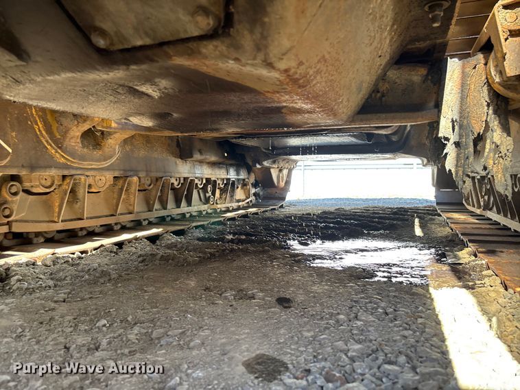 image for item YA1284 2006 Komatsu D65EX-15E0 dozer