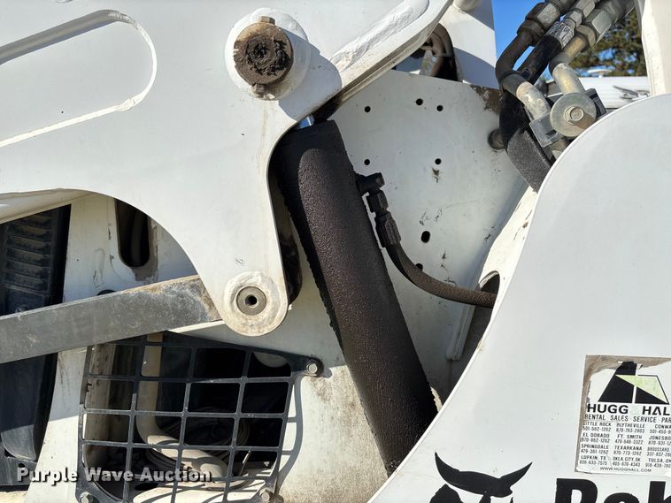 image for item YA1285 2017 Bobcat S570 skid steer loader