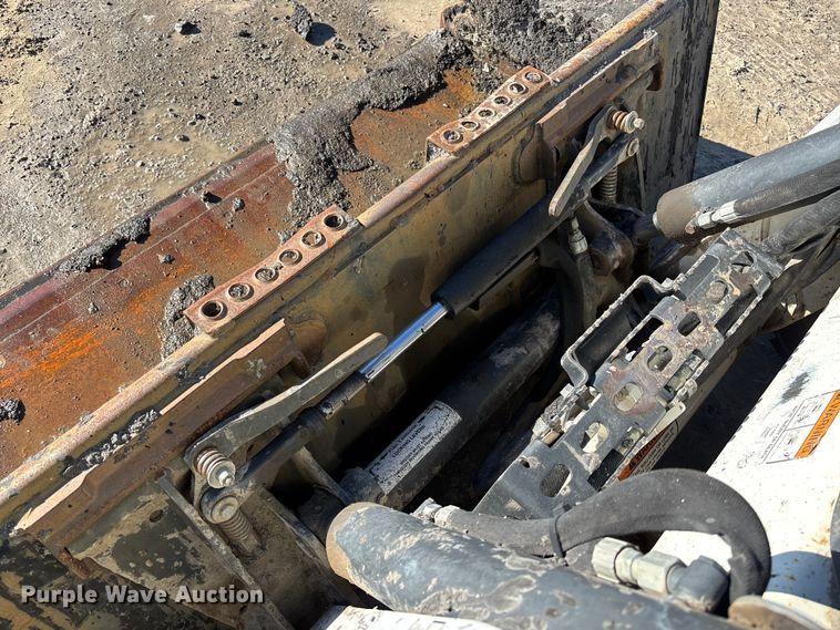 image for item YA1285 2017 Bobcat S570 skid steer loader