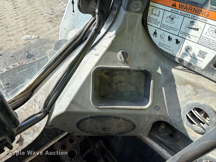 image for item YA1285 2017 Bobcat S570 skid steer loader