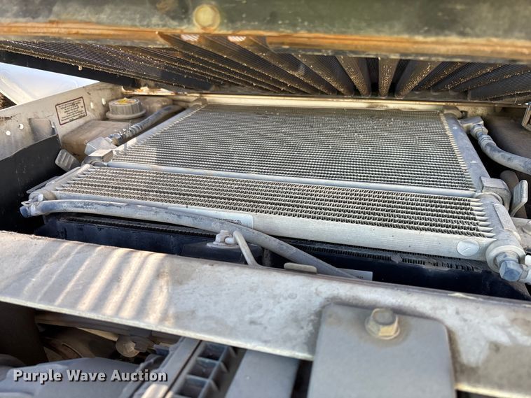 image for item YA1285 2017 Bobcat S570 skid steer loader