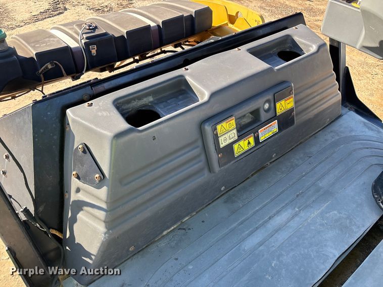 image for item YA1286 2016 Caterpillar CB54B double drum vibratory roller