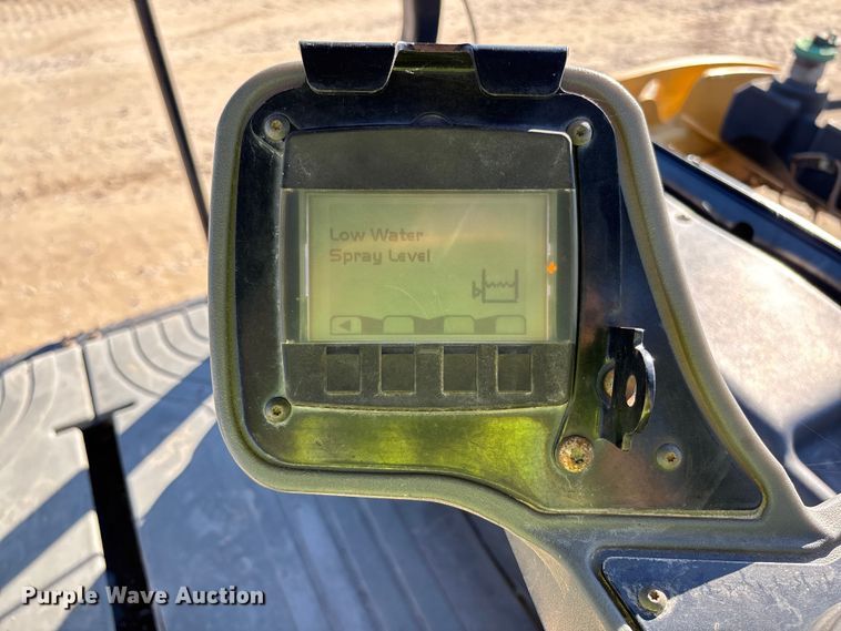 image for item YA1286 2016 Caterpillar CB54B double drum vibratory roller