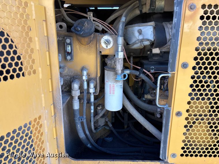 image for item YA1286 2016 Caterpillar CB54B double drum vibratory roller