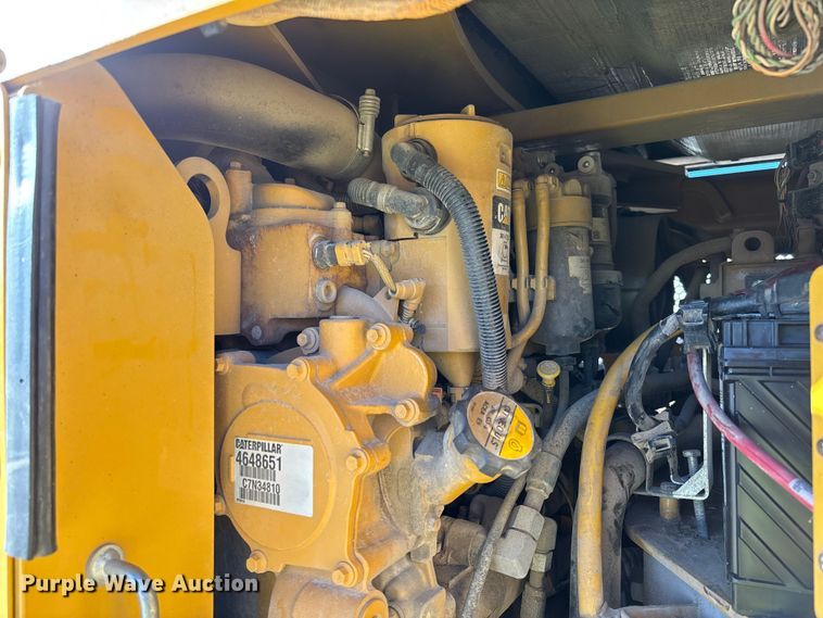 image for item YA1286 2016 Caterpillar CB54B double drum vibratory roller