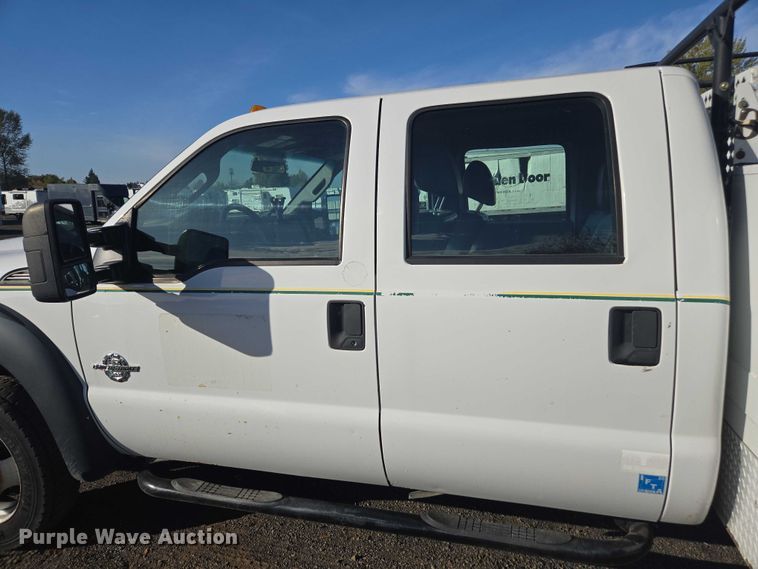 image for item YA1294 2015 Ford F450 Super Duty Crew Cab utility / service truck