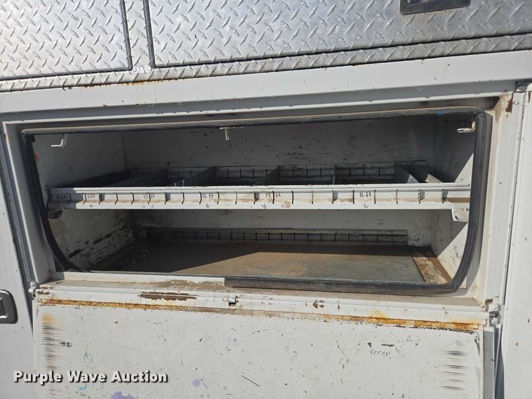 image for item YA1294 2015 Ford F450 Super Duty Crew Cab utility / service truck