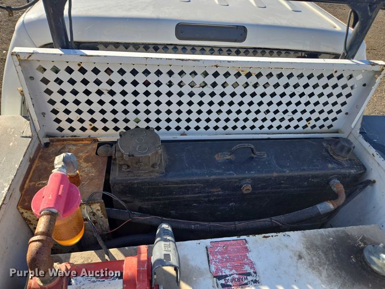 image for item YA1294 2015 Ford F450 Super Duty Crew Cab utility / service truck