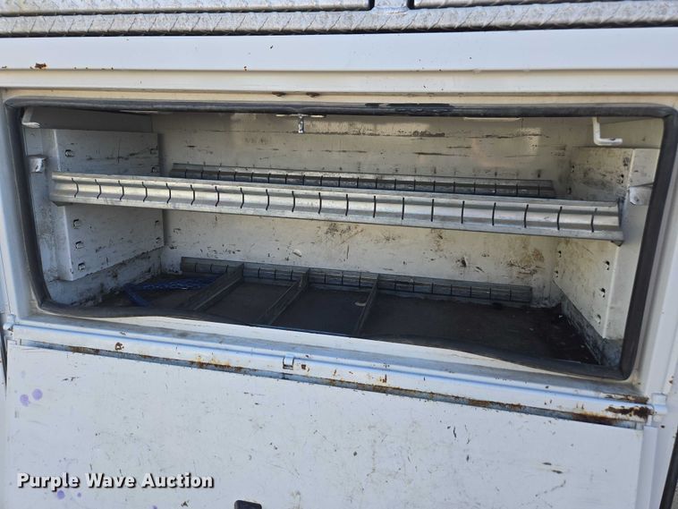 image for item YA1294 2015 Ford F450 Super Duty Crew Cab utility / service truck