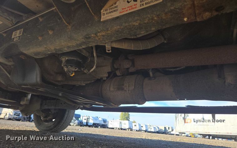 image for item YA1294 2015 Ford F450 Super Duty Crew Cab utility / service truck