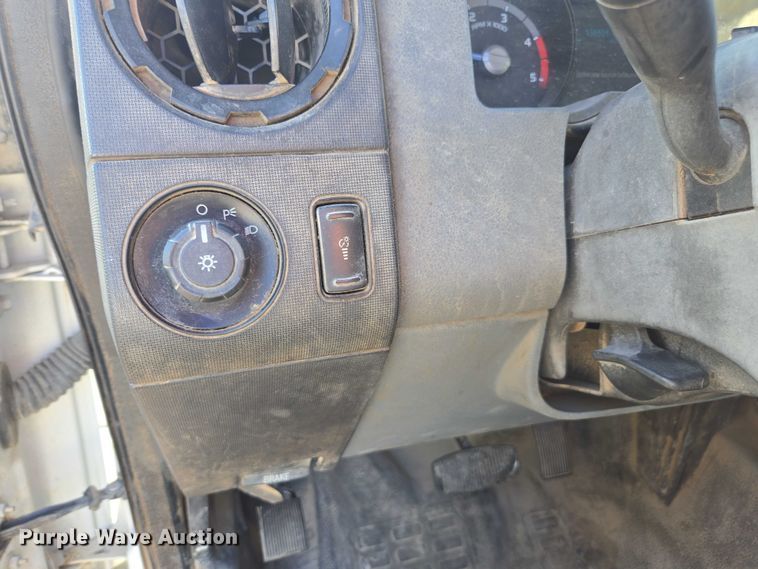 image for item YA1294 2015 Ford F450 Super Duty Crew Cab utility / service truck