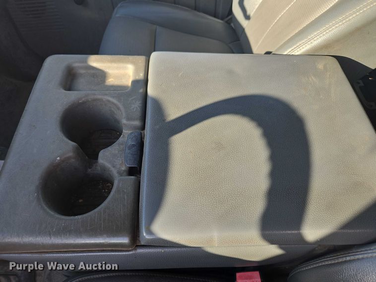 image for item YA1294 2015 Ford F450 Super Duty Crew Cab utility / service truck